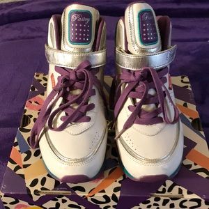 Pastry Sneakers Size 7.5